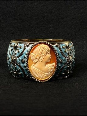 AMEDEO NYC HSN 14K GOLD PLATED CAMEO TURQUOISE CAMEO BRACELET